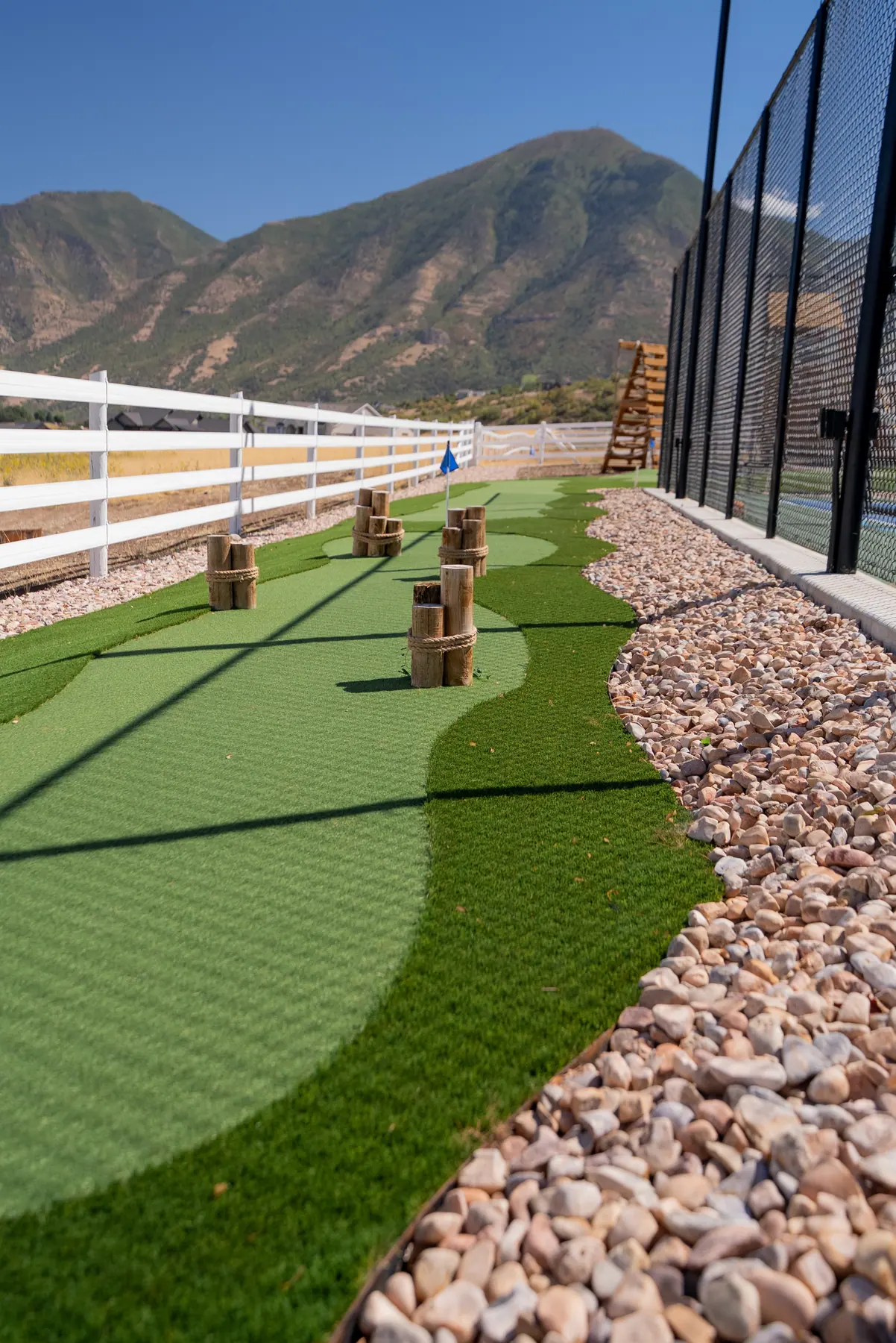 Turf putting course by J&H Landscaping in Elk Ridge
